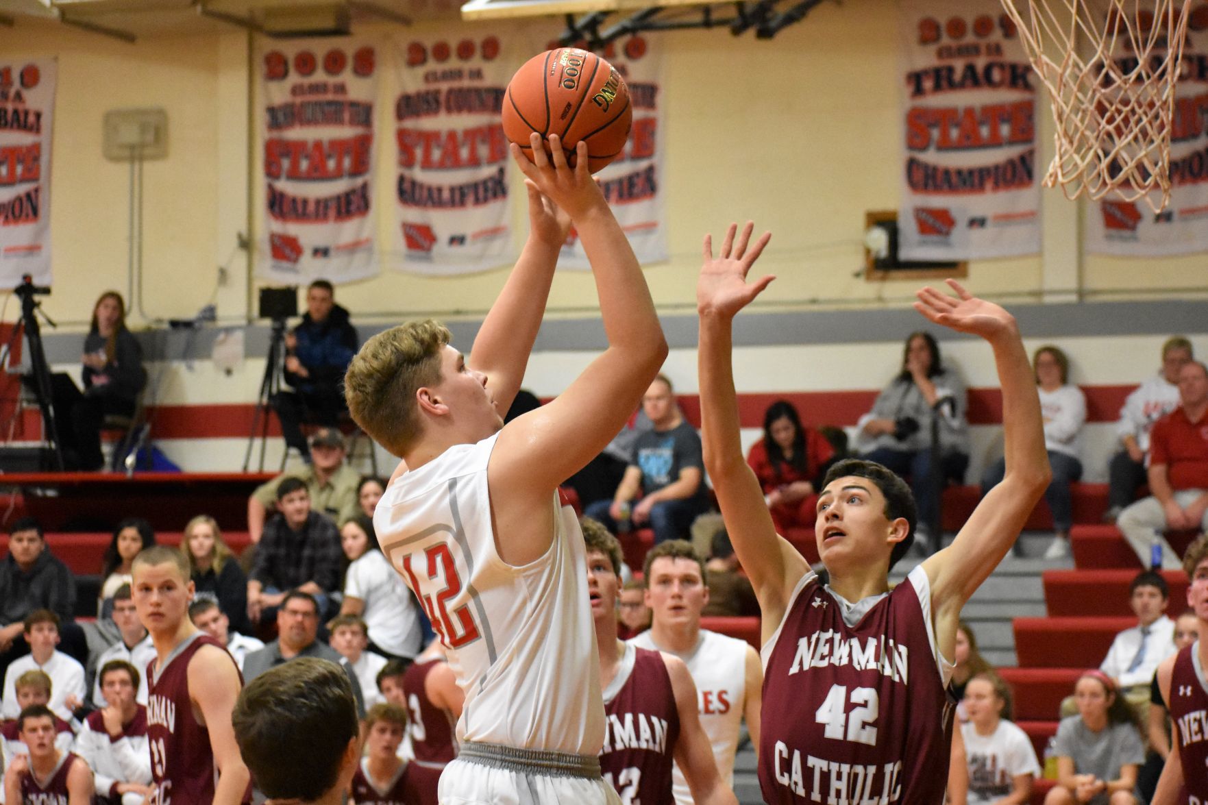 WH Boys Bkb (2) - Hunt